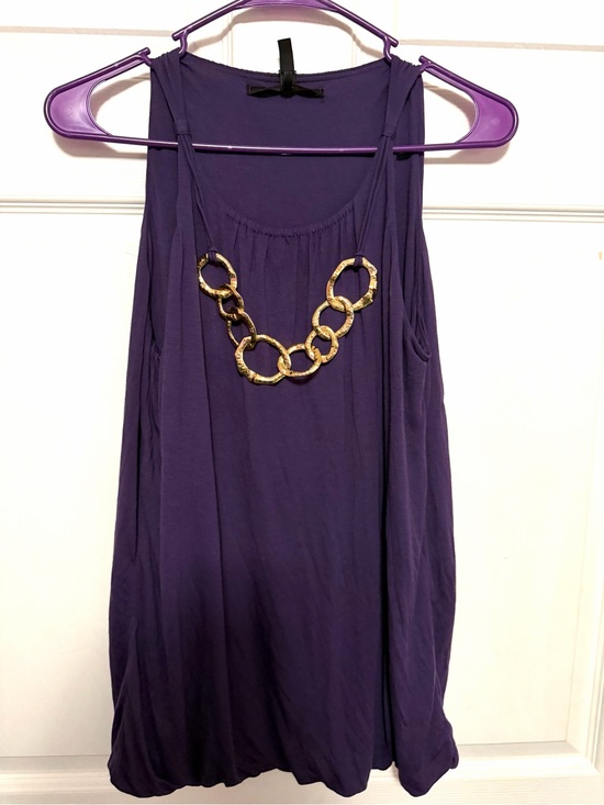 BCBGMaxAzria Tops - BCBGMaxAzria Purple Sleeveless Tank with Gold Chain Detail
